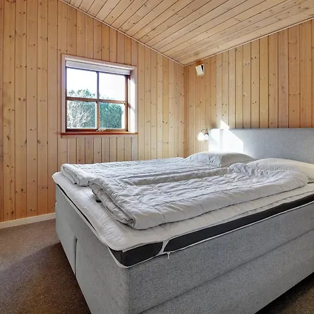 Holmved - 1-2km From The Sea By Interhome *