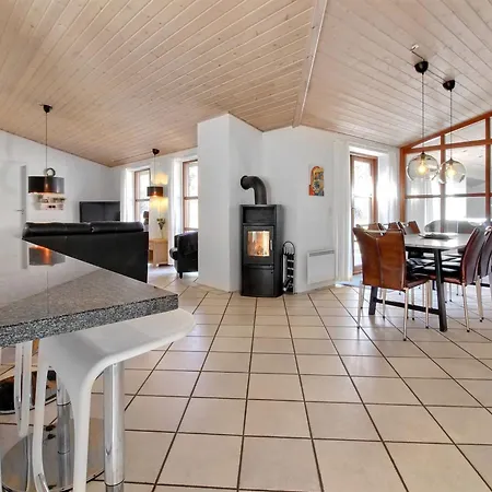 Semesterbostad Holmved - 1-2km From The Sea By Interhome *